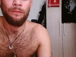 Amateur Free Porn Cam of dominantthewolf