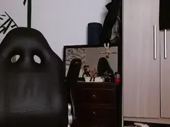 Amateur Free Porn Cam of dominantthewolf