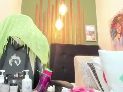 Amateur Free Live Porn of LaylaQueen