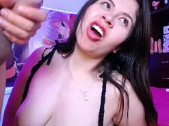 Amateur Live Sex of antonellaANDmao