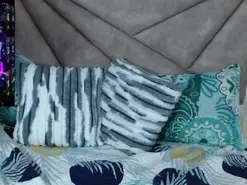 Amateur Sex Cam of melani_alvares