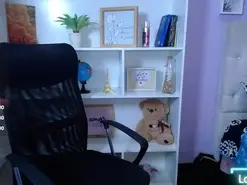 Amateur Live Porn of chantal_adams0