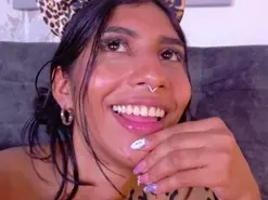 Amateur Live Sex Cam of taty_miller