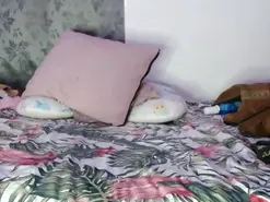 Amateur Live Sex Cam of ninadesire1102
