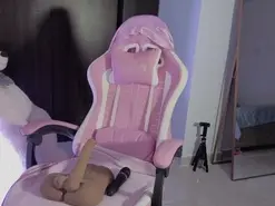 Amateur Free Porn Cam of alice_2