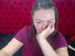Amateur Nude Webcam of AngelicaMilf3