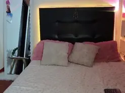 Amateur Adult Video Chat of angela_martina1