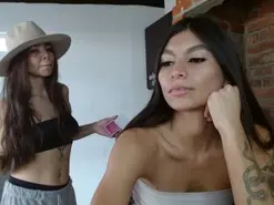 Amateur Watch Live Sex Cams of millyxnicoll1
