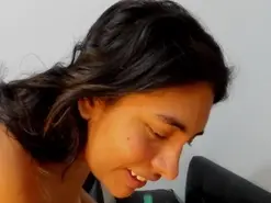 Amateur Sex Cam of miss_eylens