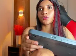 Amateur Nude Webcam of Emily_bruss