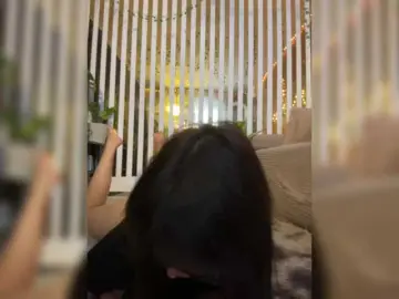 Bongacams Watch Live Sex Cams of MiaLiaHot