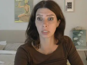 Bongacams Live Sex of RoxySkyBlue