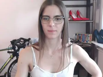 Bongacams Live Sex Cam of MegiKiss