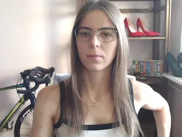 Bongacams Live Sex Cam of MegiKiss