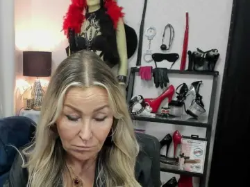 Bongacams Free Porn Cam of soft-crystal