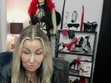 Bongacams Sex Cam of soft-crystal