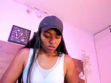 Bongacams Watch Live Sex Cams of SANAIAHOT