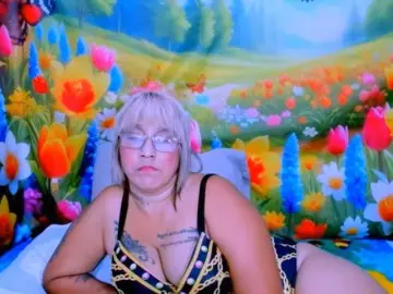 Bongacams Adult Video Chat of indianroxy