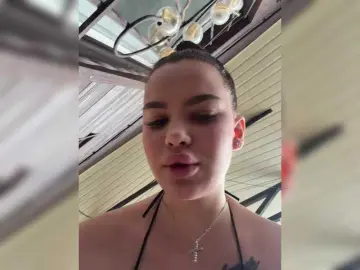 Bongacams Best live sex cam show of EvaDesire