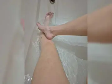 Bongacams Adult Video Chat of Kira-Feet