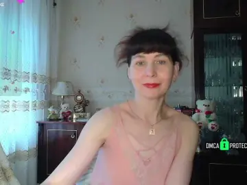 Bongacams Watch Live Sex Cams of caroliiine