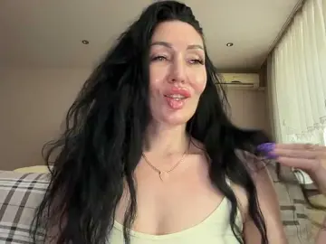 Bongacams Live Porn of KorolevaQween000
