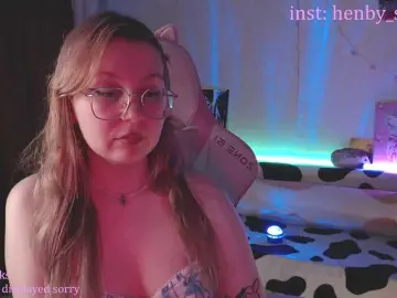 Bongacams Watch Live Sex Cams of henby-streams