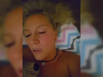 Bongacams Live Sex Cam of MoonKitten