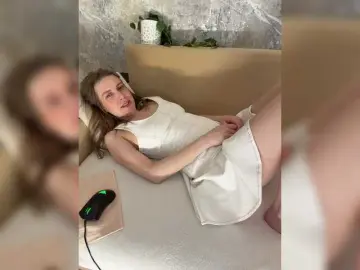 Bongacams Best live sex cam show of Incredible123