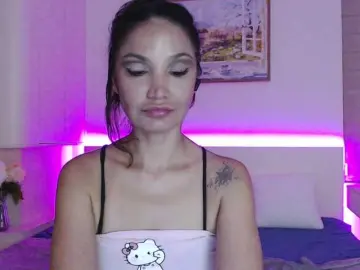 Bongacams Live Sex Cam of Ohmy-Linda