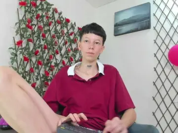 Bongacams Live Porn of LiamBrown09