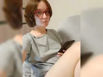 Bongacams Live Sex Cam of r-o-s-e-Soffi