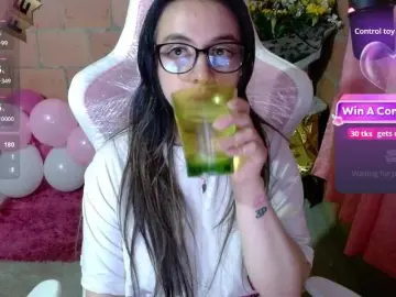 Bongacams Free Live Porn of Maggie-Fox
