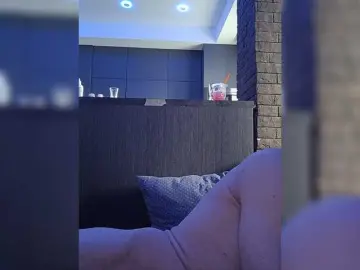 Bongacams Sex Cam of FaceCUMery