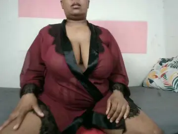 Bongacams Live Porn of BIGTITTISXX