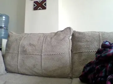 Bongacams Watch Live Sex Cams of coco-curves