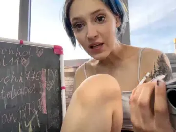 Bongacams Free Live Porn of StepanieHohenstein