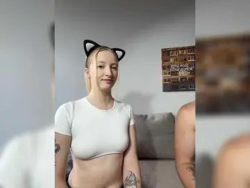 Bongacams Live Porn of AlexAndPole