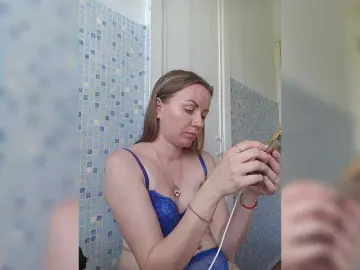 Bongacams Sex Chat of Alenushka888