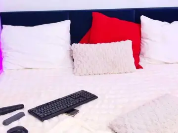 Bongacams Best live sex cam show of BlondieEve
