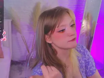 Bongacams Sex Cam of CrazyWine