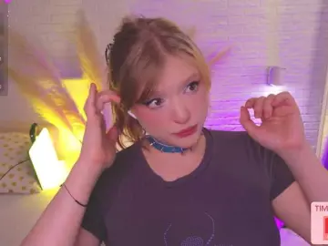 Bongacams Live Porn of CrazyWine