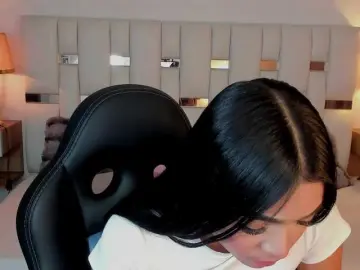 Bongacams Nude Webcam of NauthyNahomi