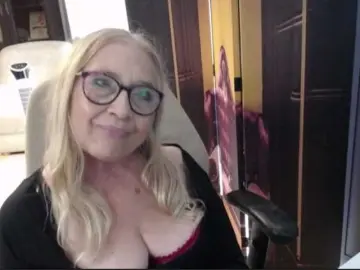 Bongacams Free Porn Cam of BlondeSofia