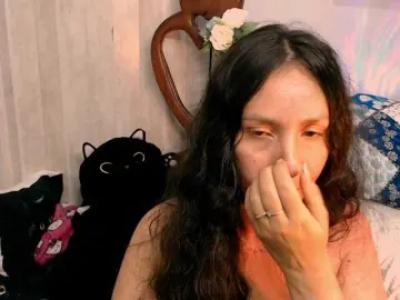 Bongacams Private Sex Chat of goddess-nahy