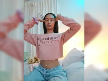 Bongacams Best live sex cam show of Leaberry