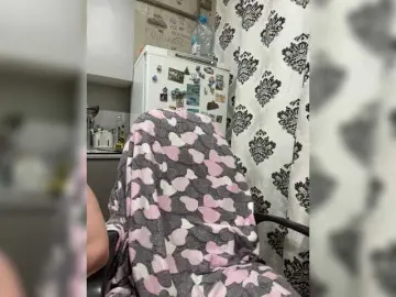 Bongacams Free Porn Cam of SweetPussies