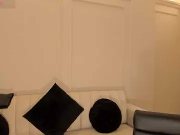 Bongacams Watch Live Sex Cams of EveBenson