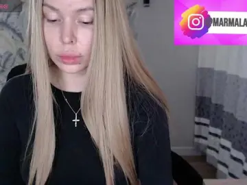 Bongacams Free Live Porn of Foxymoxy19