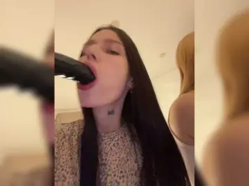 Bongacams Sex Chat of 1NIGHT-